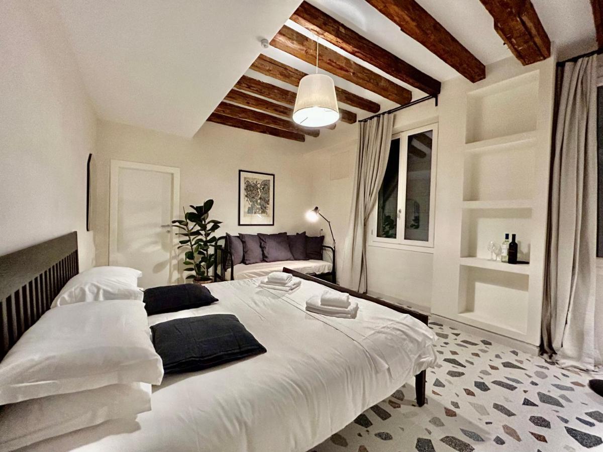 Farini Suites Wi-Fi Venice Luaran gambar