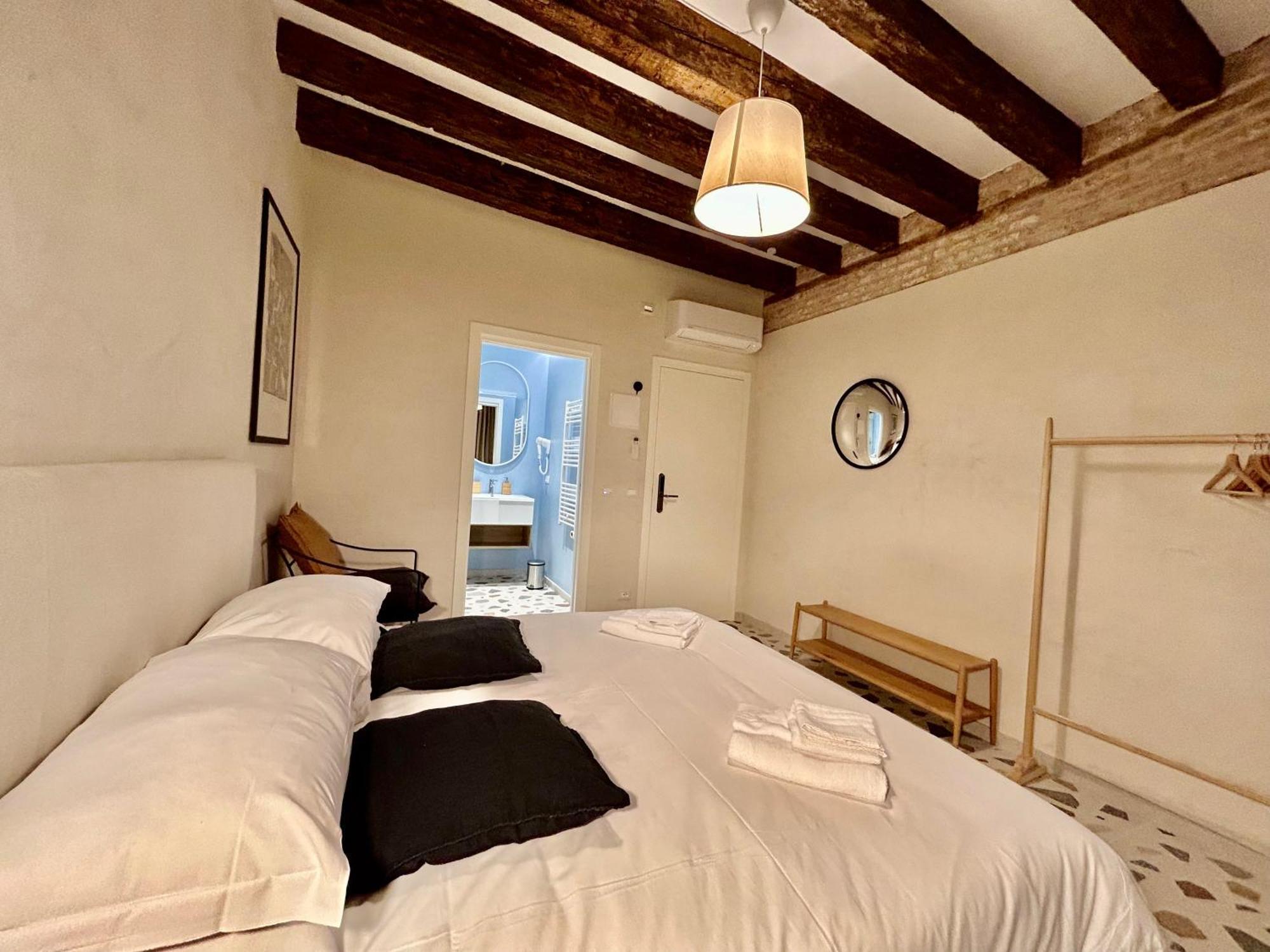 Farini Suites Wi-Fi Venice Luaran gambar